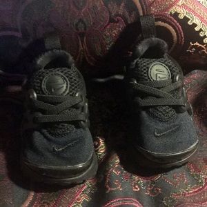 Baby shoes